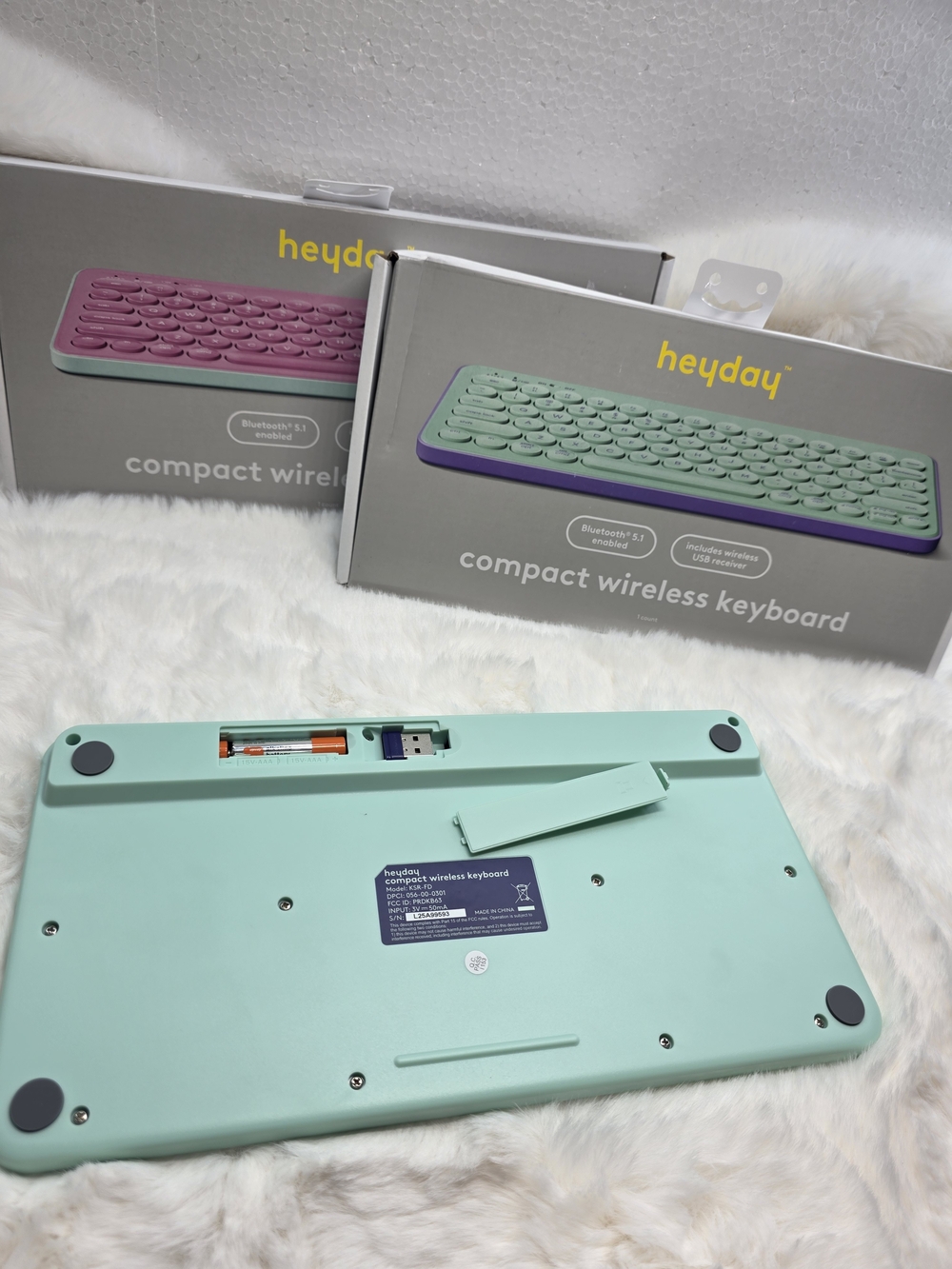 heyday Compact Wireless Keyboard - Picture 2 of 6